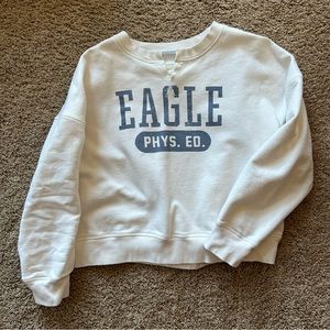 american eagle cream graphic crewneck in size M